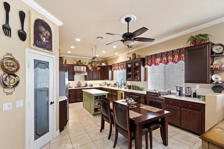 4467 Putting Green Drive, Corona, California 92883