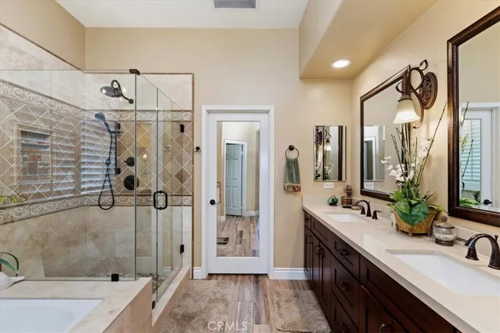 4467 Putting Green Drive, Corona, California 92883