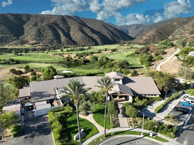 4467 Putting Green Drive, Corona, California 92883