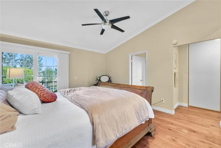 871 W Country View 45, La Habra, California 90631