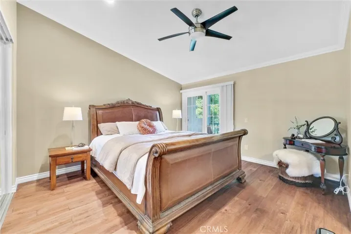 871 W Country View 45, La Habra, California 90631