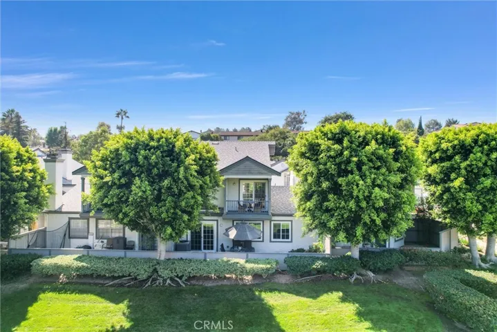 871 W Country View 45, La Habra, California 90631