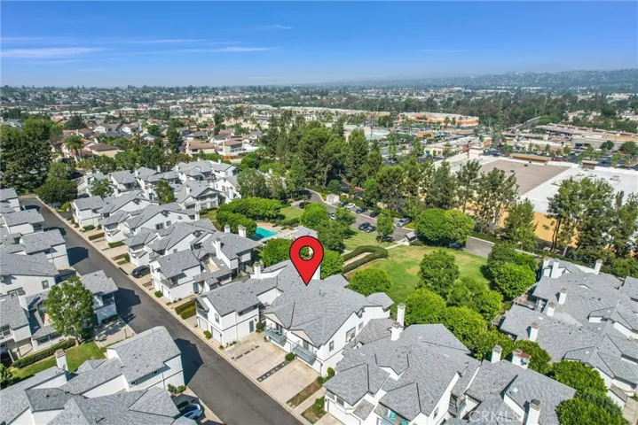 871 W Country View 45, La Habra, California 90631