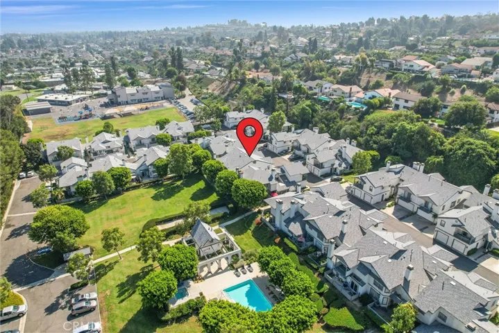 871 W Country View 45, La Habra, California 90631