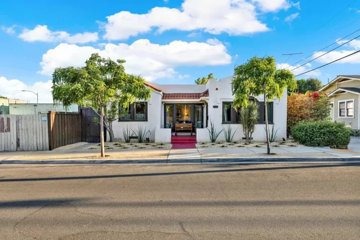 3265 Dwight Street, San Diego, California 92104