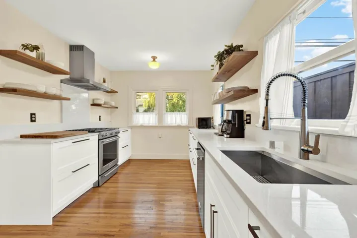 3265 Dwight Street, San Diego, California 92104