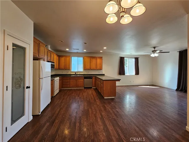 15962 44th Avenue, Clearlake, California 95422
