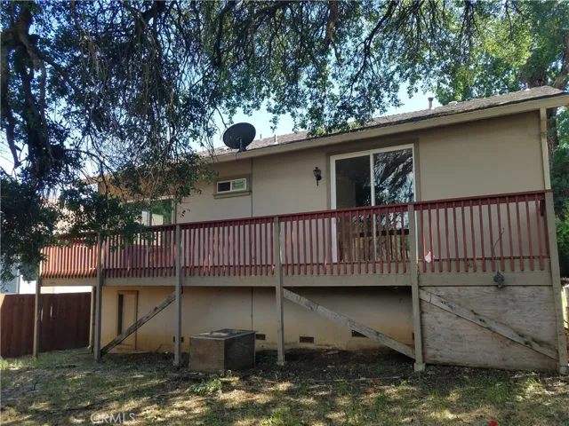 15962 44th Avenue, Clearlake, California 95422