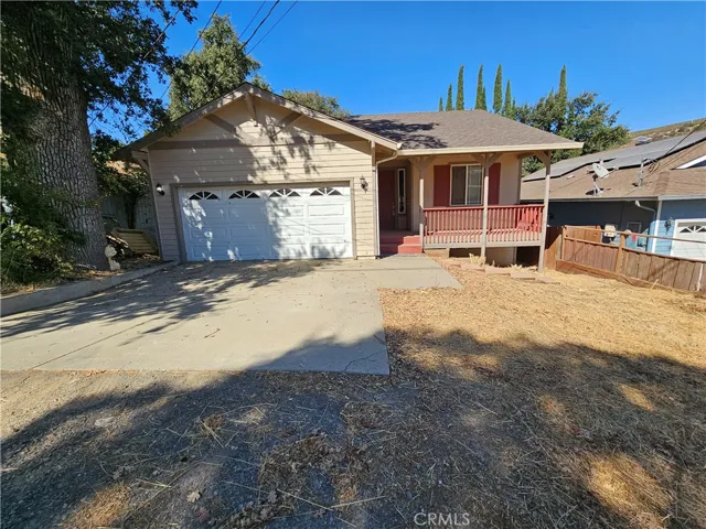 15962 44th Avenue, Clearlake, California 95422