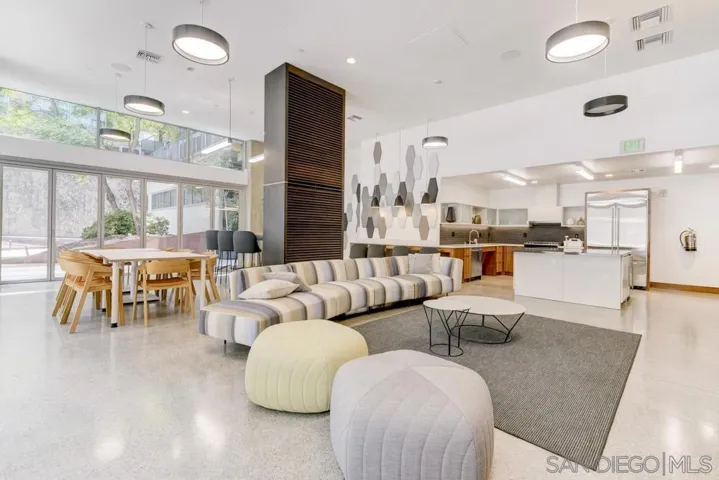 321 10th Ave 308, San Diego, California 92101