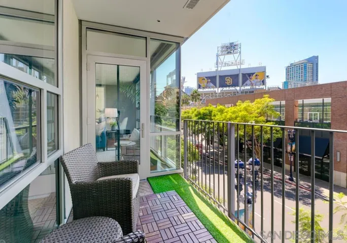 321 10th Ave 308, San Diego, California 92101
