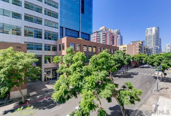 321 10th Ave 308, San Diego, California 92101