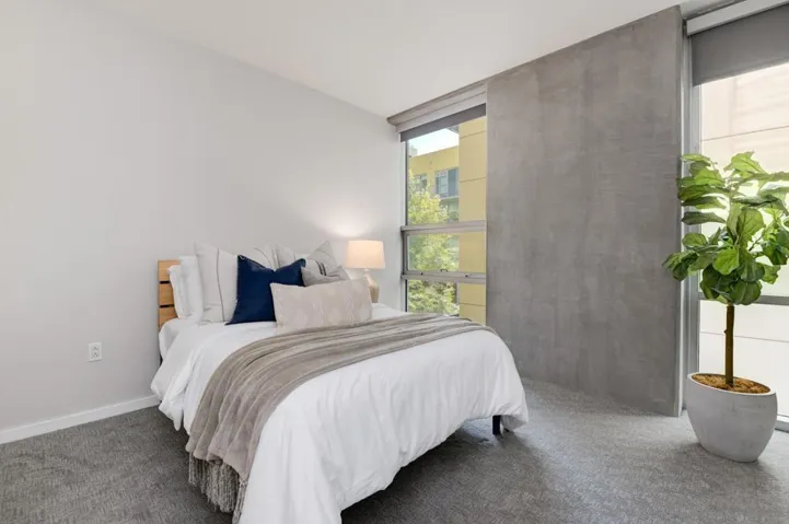 321 10th Ave 308, San Diego, California 92101