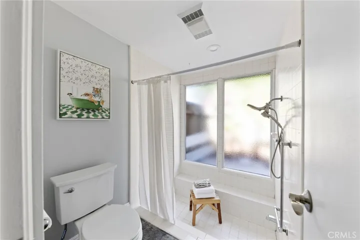 1901 E. 19th St. 3, Santa Ana, California 92705