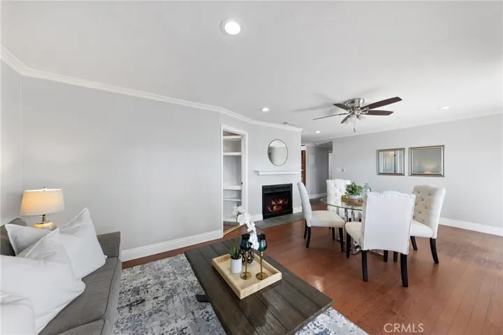 1901 E. 19th St. 3, Santa Ana, California 92705