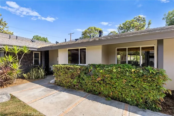1901 E. 19th St. 3, Santa Ana, California 92705