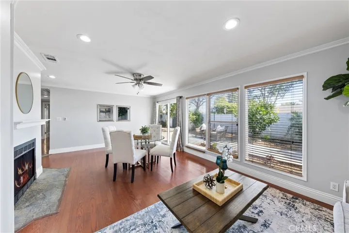 1901 E. 19th St. 3, Santa Ana, California 92705