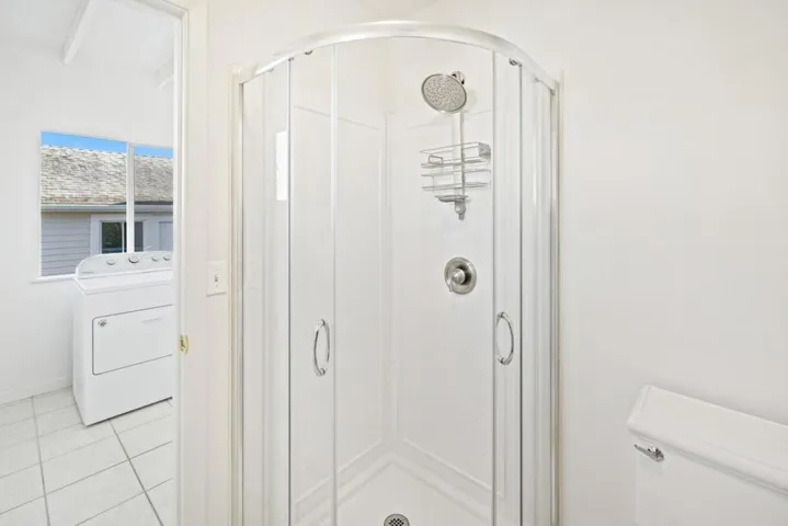 406 10th Street, Pacific Grove, California 93950