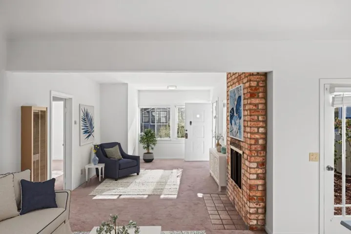 406 10th Street, Pacific Grove, California 93950
