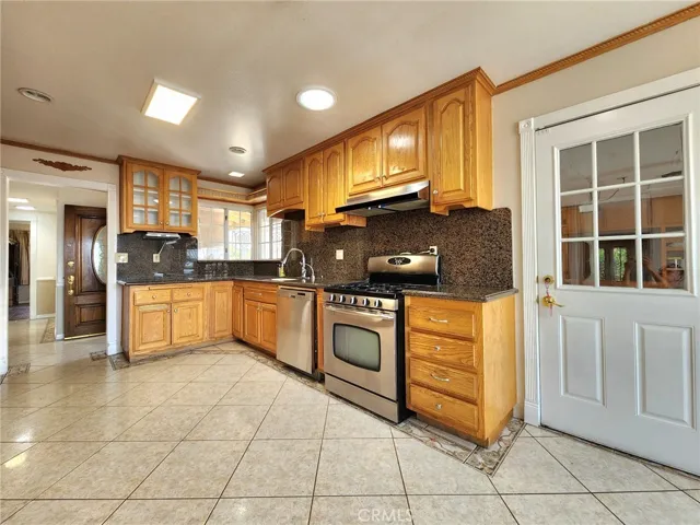 835 Gardner Drive, Montebello, California 90640