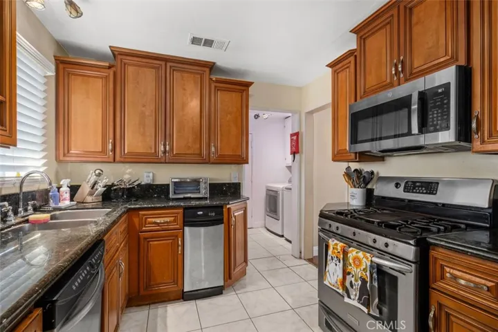 7566 Mexico Way, Buena Park, California 90620