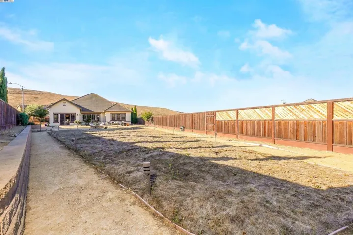 10111 Lilly Pad Lake Ct, Dublin, California 94568