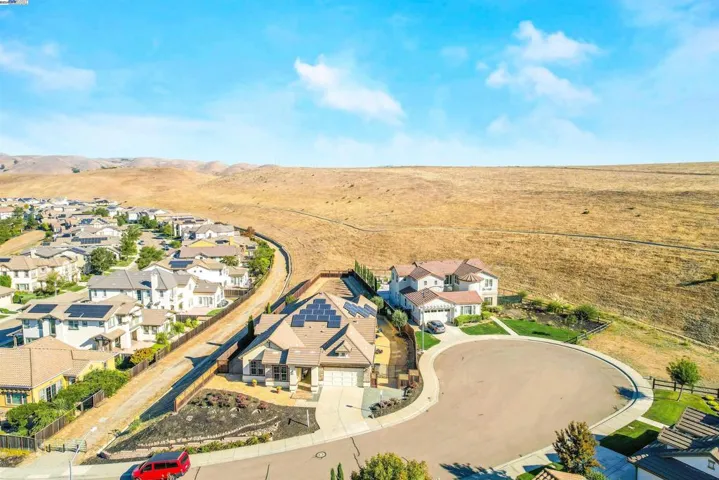 10111 Lilly Pad Lake Ct, Dublin, California 94568