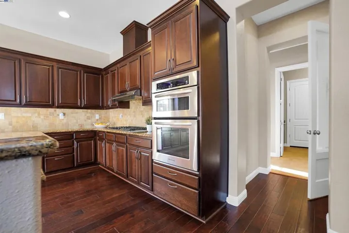 10111 Lilly Pad Lake Ct, Dublin, California 94568