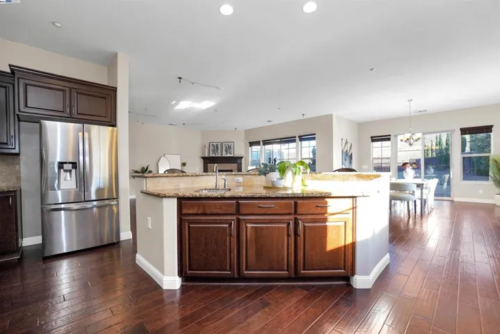 10111 Lilly Pad Lake Ct, Dublin, California 94568