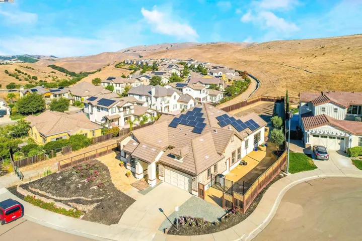 10111 Lilly Pad Lake Ct, Dublin, California 94568