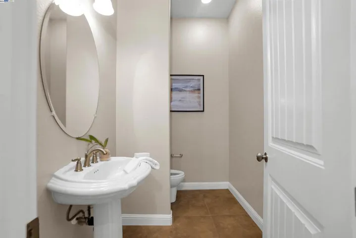 10111 Lilly Pad Lake Ct, Dublin, California 94568