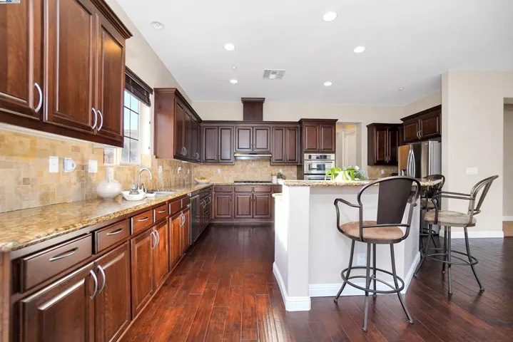 10111 Lilly Pad Lake Ct, Dublin, California 94568