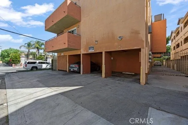 2422 E 11th Street, Long Beach, California 90804