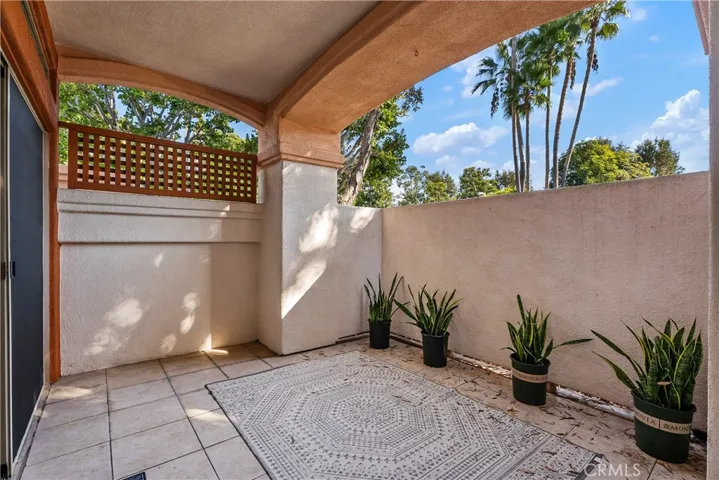 16 Villa Point Drive, Newport Beach, California 92660
