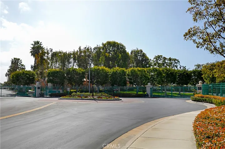 16 Villa Point Drive, Newport Beach, California 92660