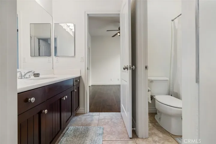 Jack and Jill Bath Upstairs shared by bedrooms 2 and 3.