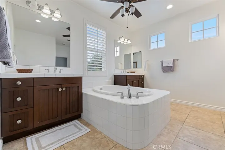 324 Gulf Stream Way, Costa Mesa, California 92627