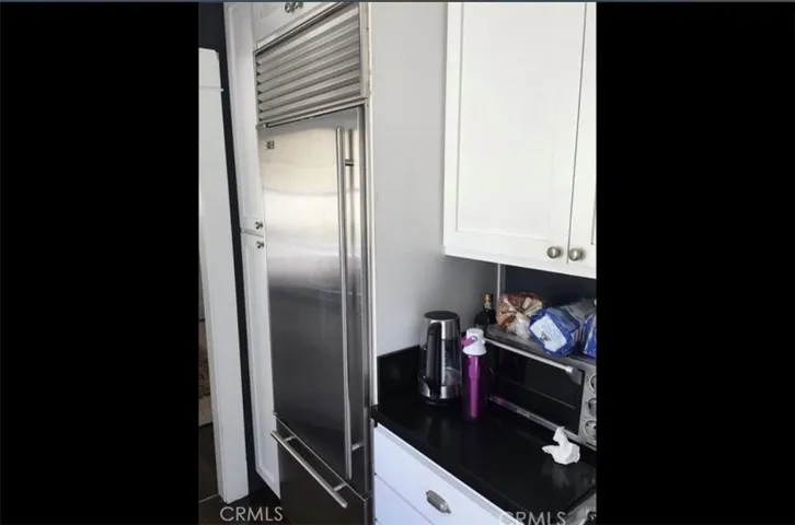 2411 Third Street K, Santa Monica, California 90405