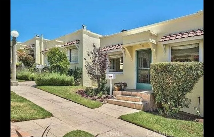 2411 Third Street K, Santa Monica, California 90405