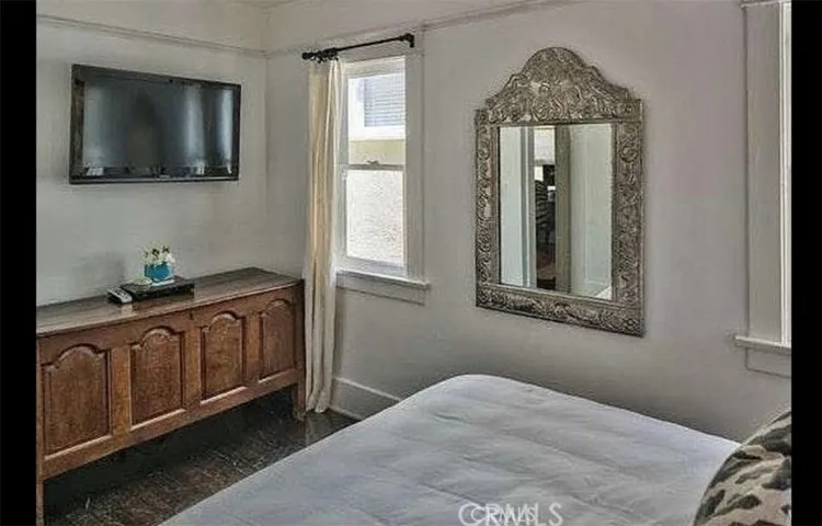2411 Third Street K, Santa Monica, California 90405