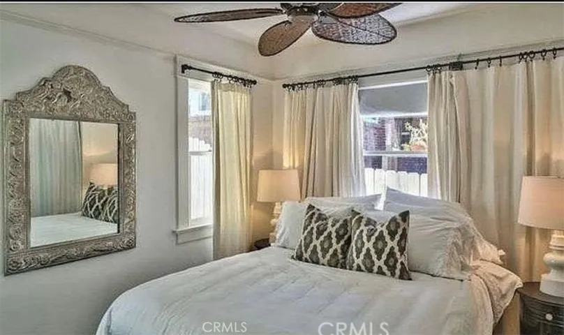 2411 Third Street K, Santa Monica, California 90405
