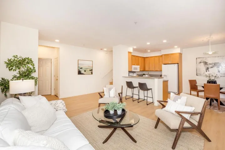 554 Driscoll Place, Palo Alto, California 94306
