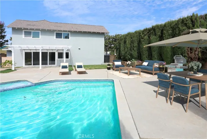 Virtually Staged Back Yard