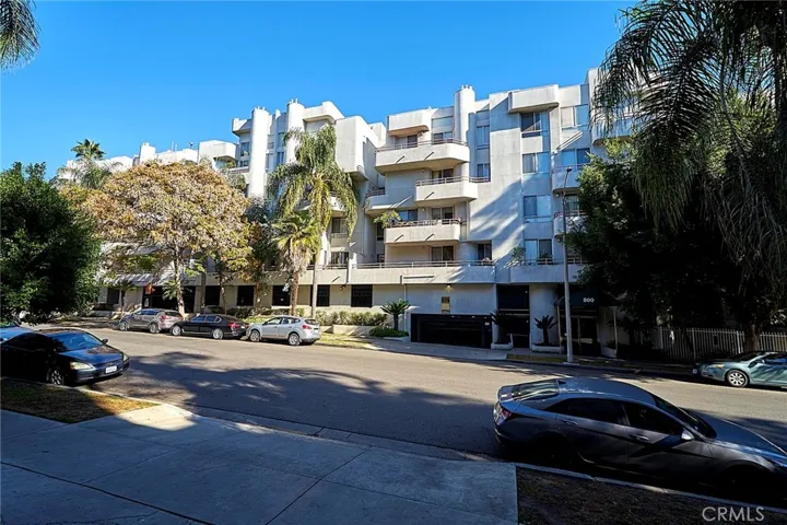 500 S Berendo Street 422, Los Angeles, California 90020