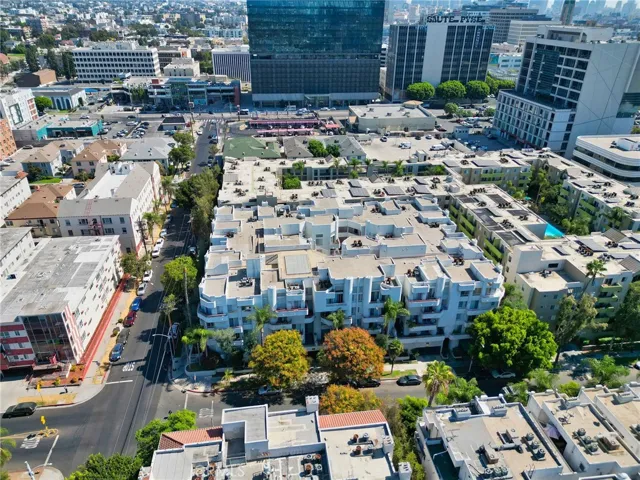 500 S Berendo Street 422, Los Angeles, California 90020
