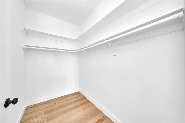 500 S Berendo Street 422, Los Angeles, California 90020