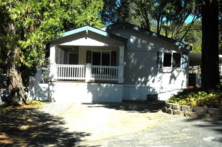 50889 Road 426 17, Oakhurst, California 93644