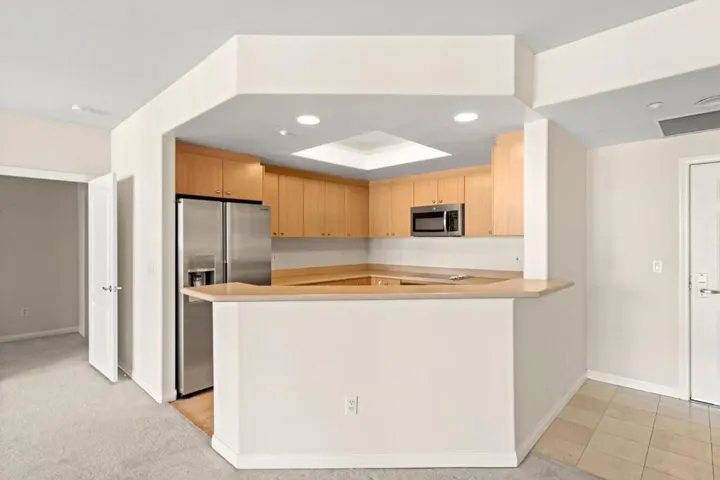 130 E San Fernando Street 514, San Jose, California 95112