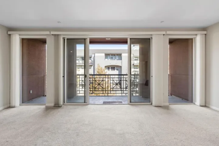 130 E San Fernando Street 514, San Jose, California 95112