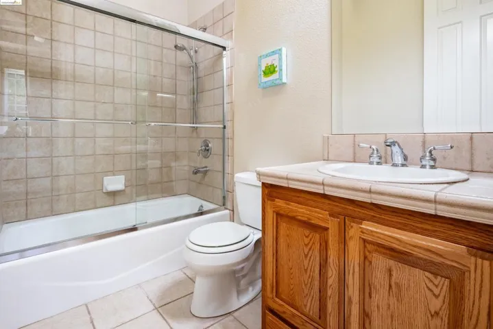 621 Bear Oaks Ln, Martinez, California 94553